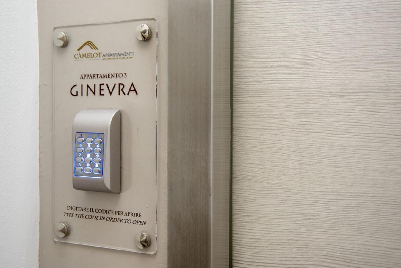 Camelot Appartamenti - Business E Holiday San Martino Buon Albergo Extérieur photo