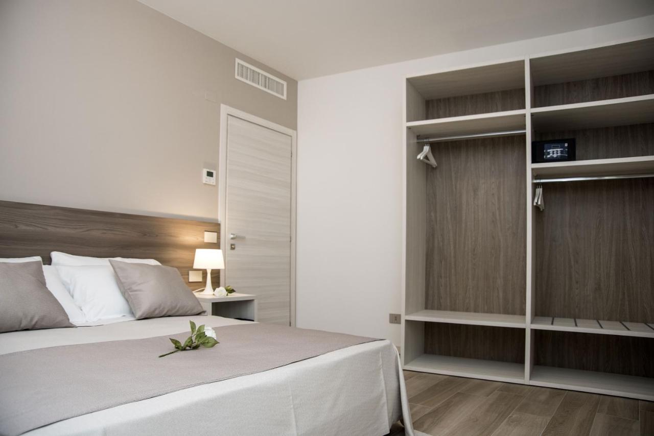 Camelot Appartamenti - Business E Holiday San Martino Buon Albergo Extérieur photo