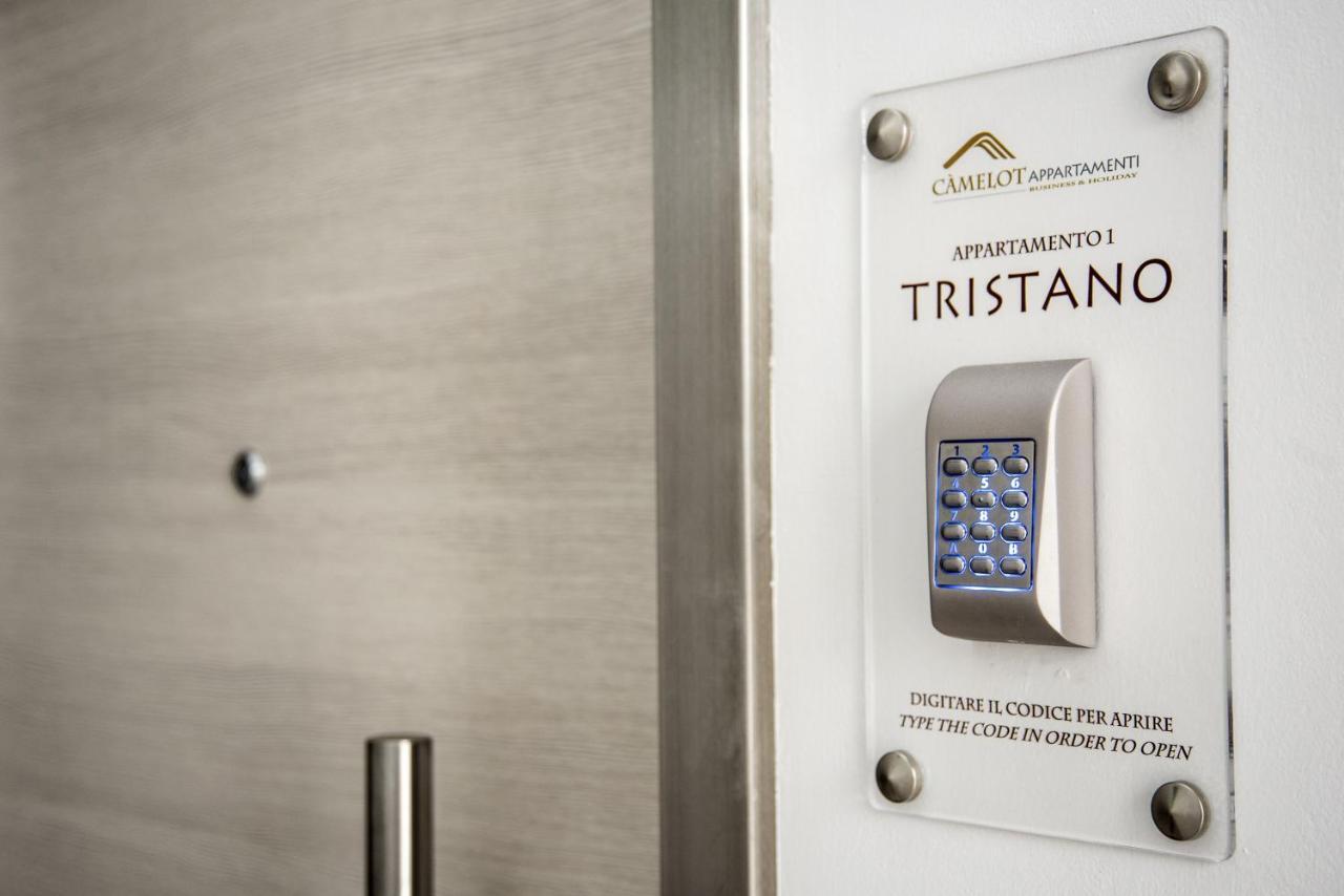 Camelot Appartamenti - Business E Holiday San Martino Buon Albergo Extérieur photo